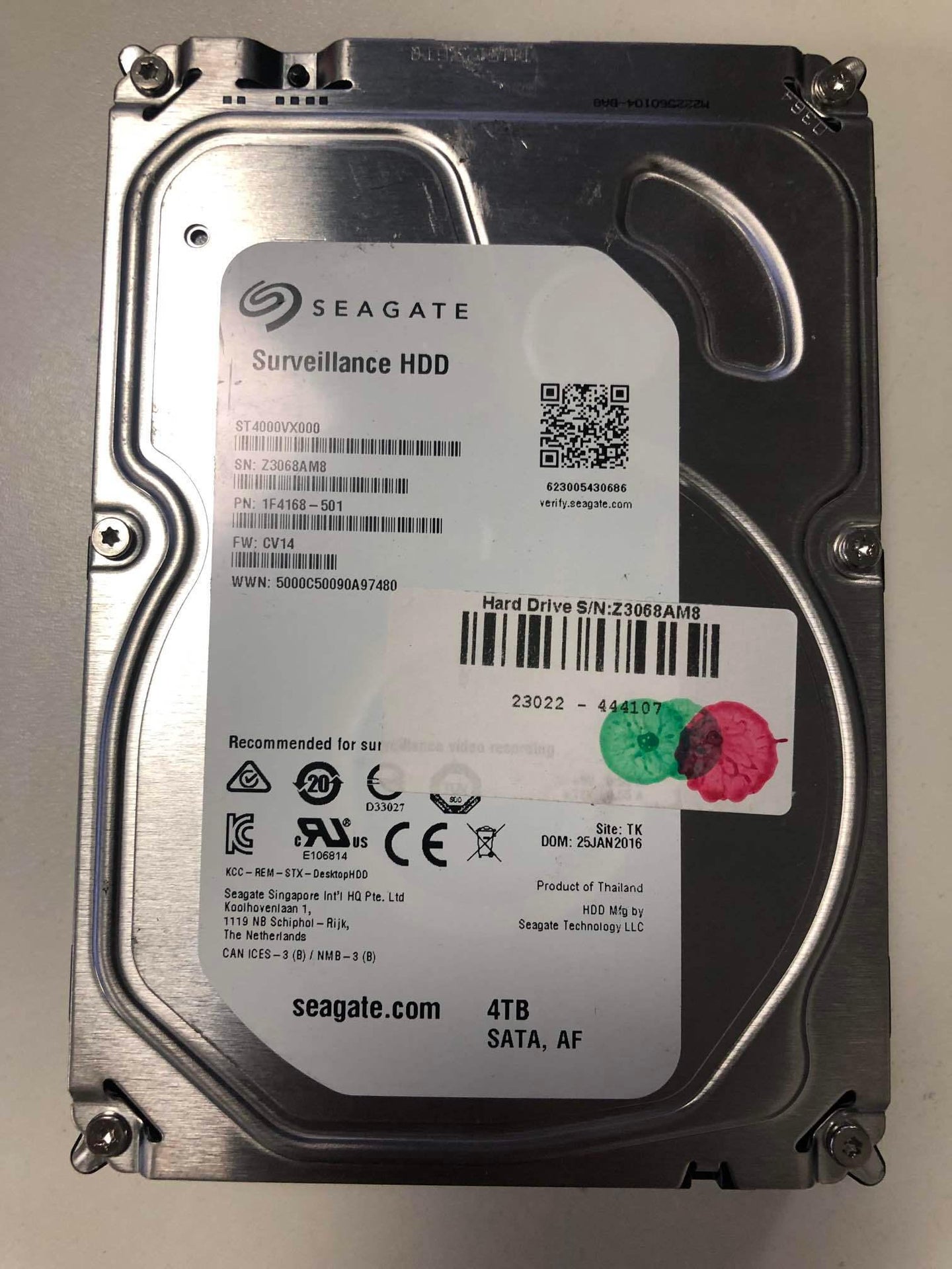 Seagate Skyhawk ST4000VX000 4TB 3.5” Surveillance HDD SATA DVR 6Gbps 5900 RPM AF